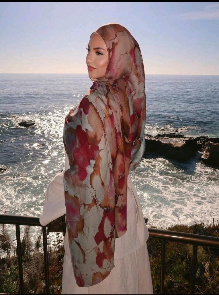 Élégance Naida