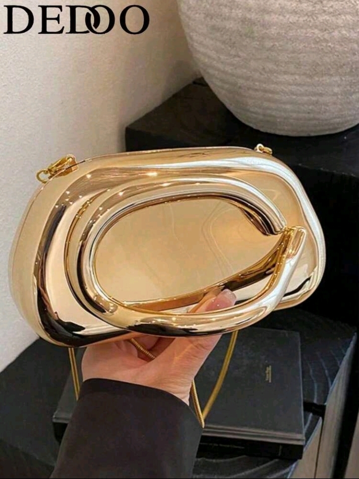 Élégance Naida